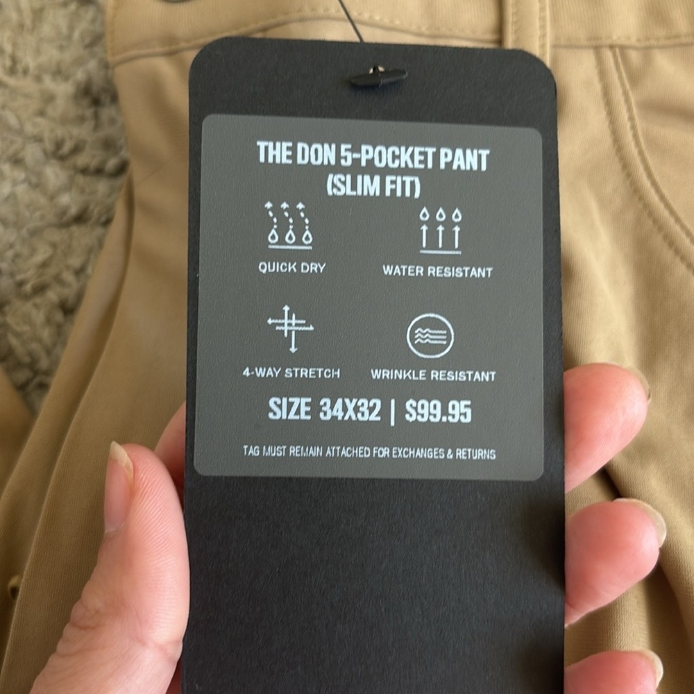 NWT Fabletics khakis - Picture 5 of 5